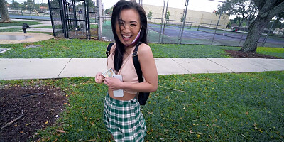 Kimmy Kim is getting picked up on the street