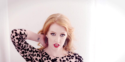 Sonia Harcourt shows off her blowjob skills