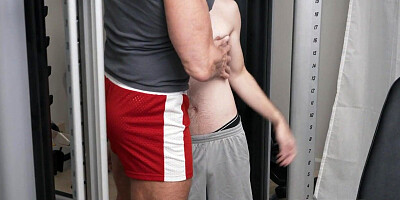 Tiny twink bottom bareback fucked by muscled gym DILF