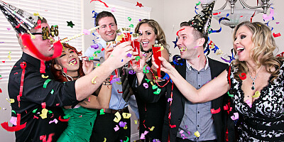 Julia Ann & Eva Notty & Axel Aces - MyFriendSHotMom