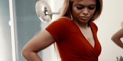 Blonde lesbian fingering ebony stepsis