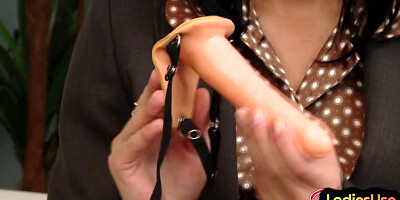 CFNM strapon 3way pegging by dominas in nylons and heels