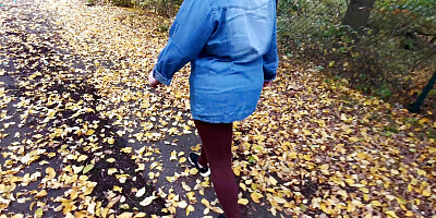 Happy pussy and titslapping in and outdoor