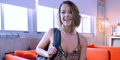 Demi and Evelin hardcore in threesome