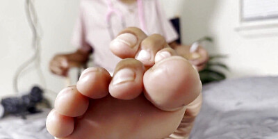 Ebony Nurse Wants Her Feet Worship JOI