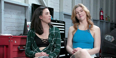 Analgaping redhead MILF strapon fucked by lez domina