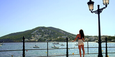 Little Caprice gets fucked by Freddy Gong outdoors