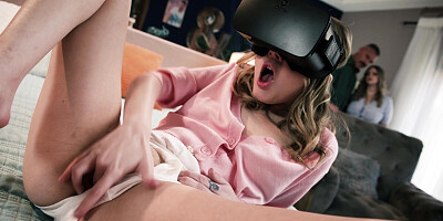 Tiny stepaughter teen got a VR headset