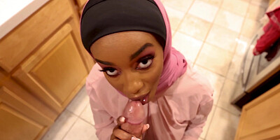 Ebony Lily Starfire is sucking white dick in POV