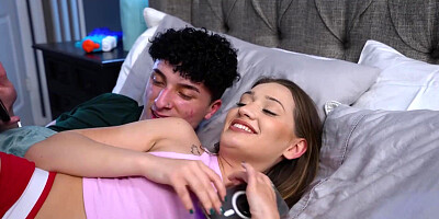 Ethan jackhammers his stepsis hole