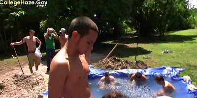 Str8 college stud sucks outdoor for fraternity ticket