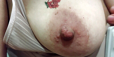 Mom pussy hair, big ass, cute small tits. Brunette milf pussy hair, big tits, big ass, big nipples