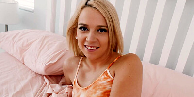Superb blonde Madison Summers is fucked and jizzed on in POV-scene