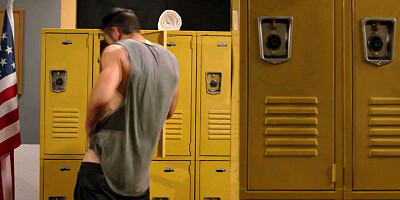 TS Jexxxica gets barebacked by pervert gym buddy