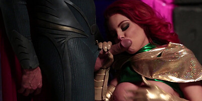 MILF Britney Amber gives masterful blowjob