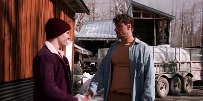 Sugar maker anal fucks newbie in the back room