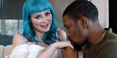 Big Tits Beauty Jewelz Has Her Tight Pussy Stretched By Isiahs