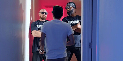 Short fellow pussyramming bigtitted MILF in stockings