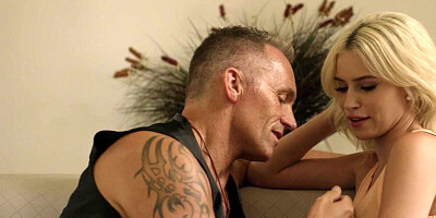 Petite inked stepdaughter in lingerie suck her stepdad