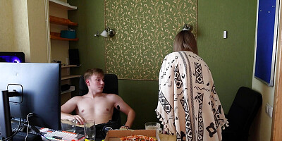 Russian sex and period! This is what we look at