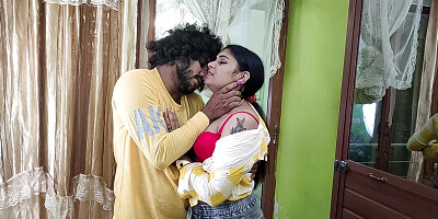Vaishnavy shirt open and red bra show romance with Sharun Raj, Mallu couple dress open romance, Hot boobs kissing romance