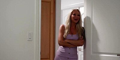 Stepdaughter watching her big tits stepmom fucked by her bf