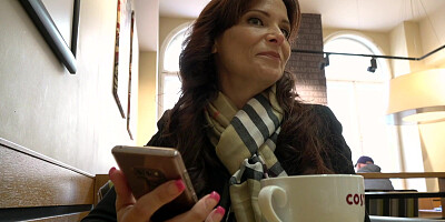 Czech Streets 120: American Super MILF