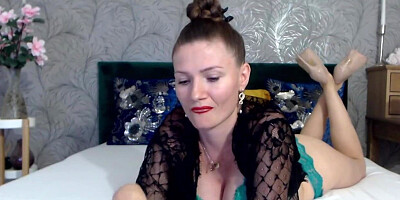 Huge tits amateur MILF masturbates