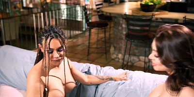 Emma Rose brings a time tourist Eva Maxim