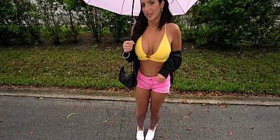 Alexa Payne is getting picked up outdoors