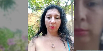 Mature-Mother Risque presentation at stripTango