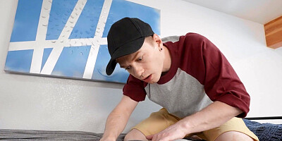 Ariana Aimes and Cali Caliente are sucking Alex Jett's cock