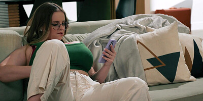 Kinky guy fucks big tits MILF Codi Vore