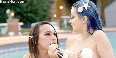 TS hunny bareback blue hair bae with bigtits outdoor