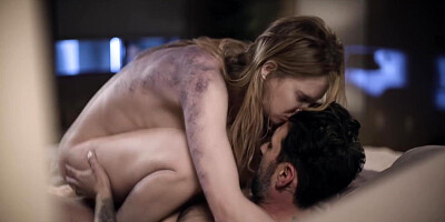 Ashley dutifully bounce on Tommy's cock