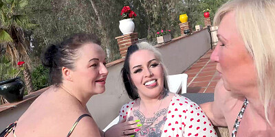 Three fat busty lesbians on vacation