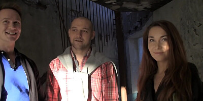 Pretty redhead for cash flashes assets in abandoned house