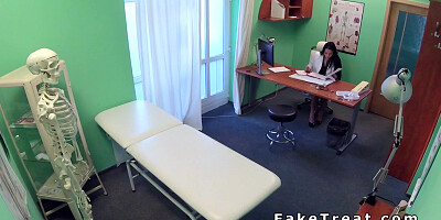 Nurse fucks doctor and licks patient