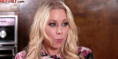 Busty perv MILF scissoring and muffdiving tattooed GF