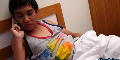 Japanese twinks love pissing and barebacking anal sex