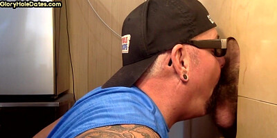 Amateur gloryhole DILF sucks and eats fresh cum at home
