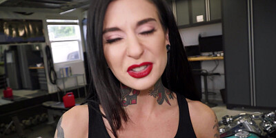 Joanna Angel is sucking the big cock in POV
