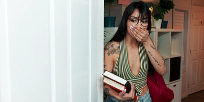 Laney Grey is sucking huge black shaft