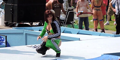 Video From The Entire 2014 Sunday Show Shot By Glenn 4 Of 5 - SouthBeachCoeds