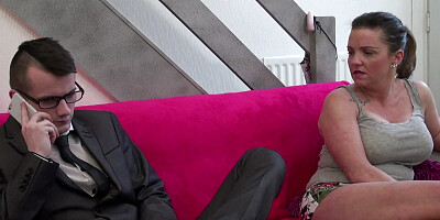 Stunning MILF Sienna Hudson fucks with Sam Bourne.mp4