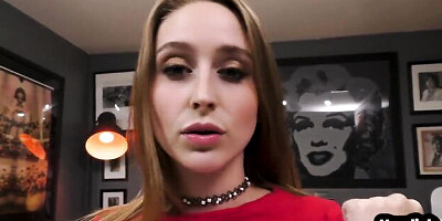 Sophisticated chippie at cockgrinding trailer