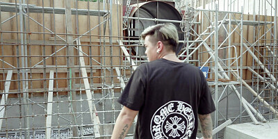 Handyman fucks customer on scaffolding