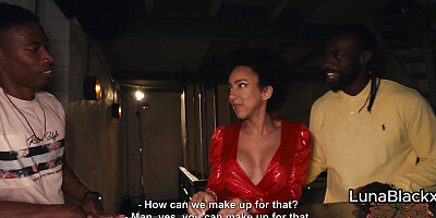 Sweet Ebony Taking 2big Black Cocks