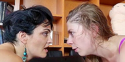 Mary Rider, Alice Maze - Mary Punishes Alice With Help Of 2 Studs