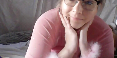 Have you ever seen such pretty pussy play pov ?